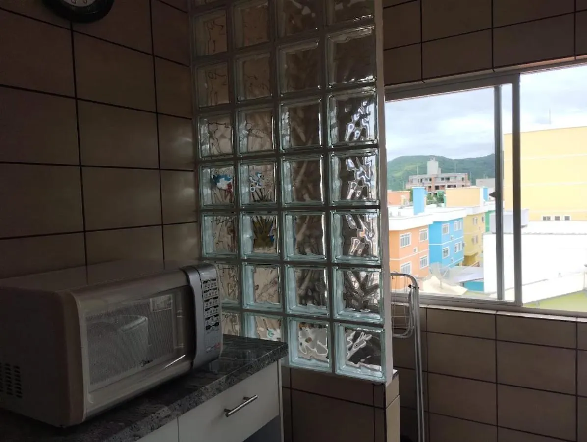 Appartamento Vizinho Do Atlantico II 303 Bombinhas 0*,  Brasile